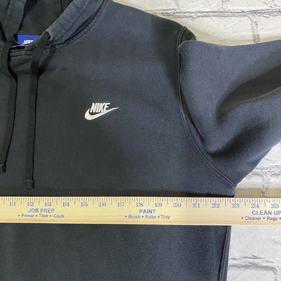 NIKE Hoodie Mens Large Black Blue Tag Small Chest Swoosh Pouch Pocket Pullover - Picture 3 of 5